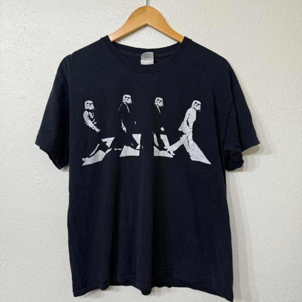 Black Star‎ Wars Stormtrooper Beatles parody T-shirt